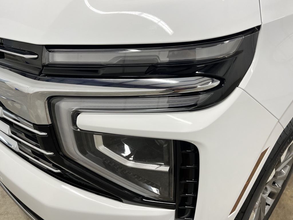 2025 Chevrolet Tahoe LT photo 7