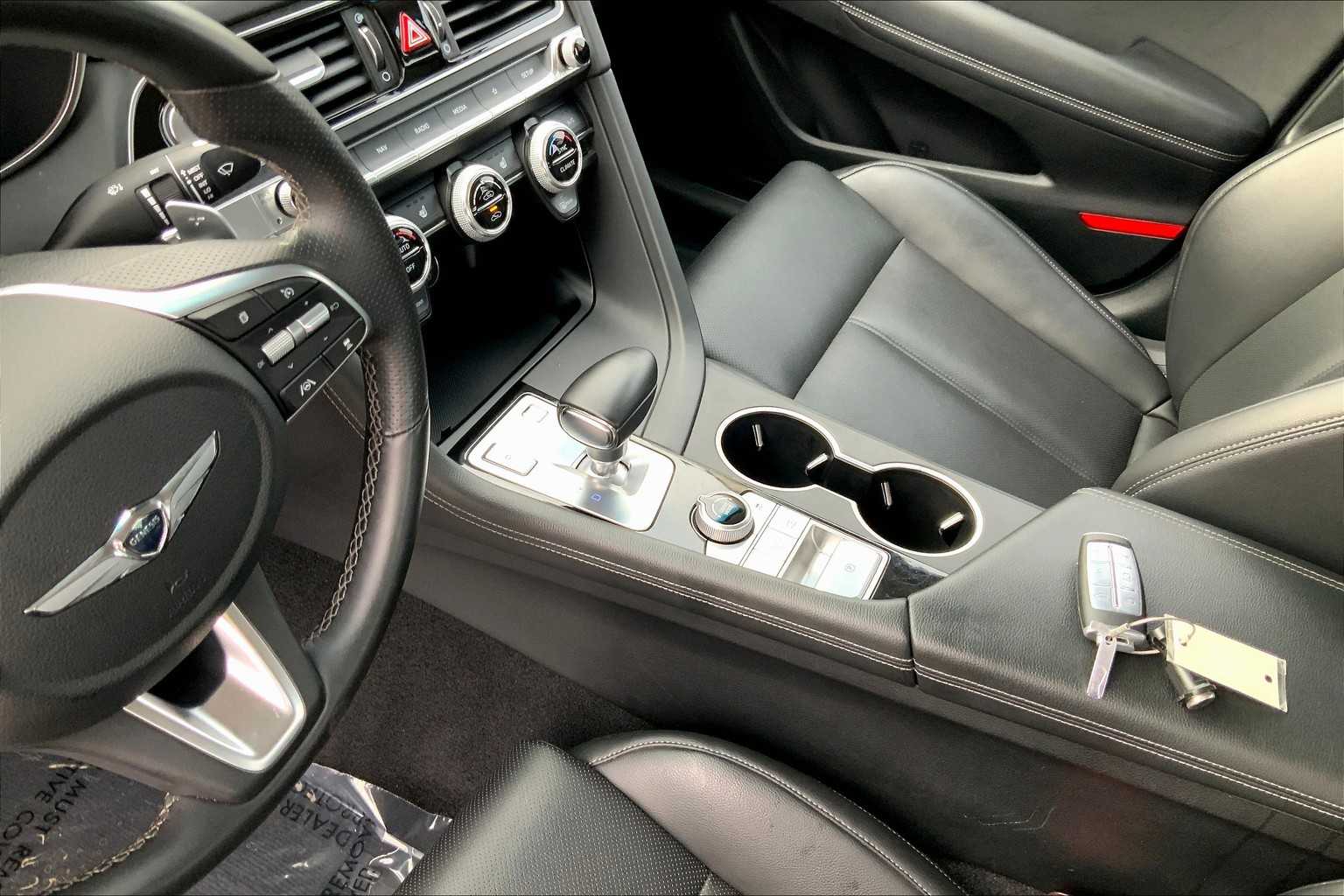 2023 Genesis G70 2.0T Sport Prestige photo 14