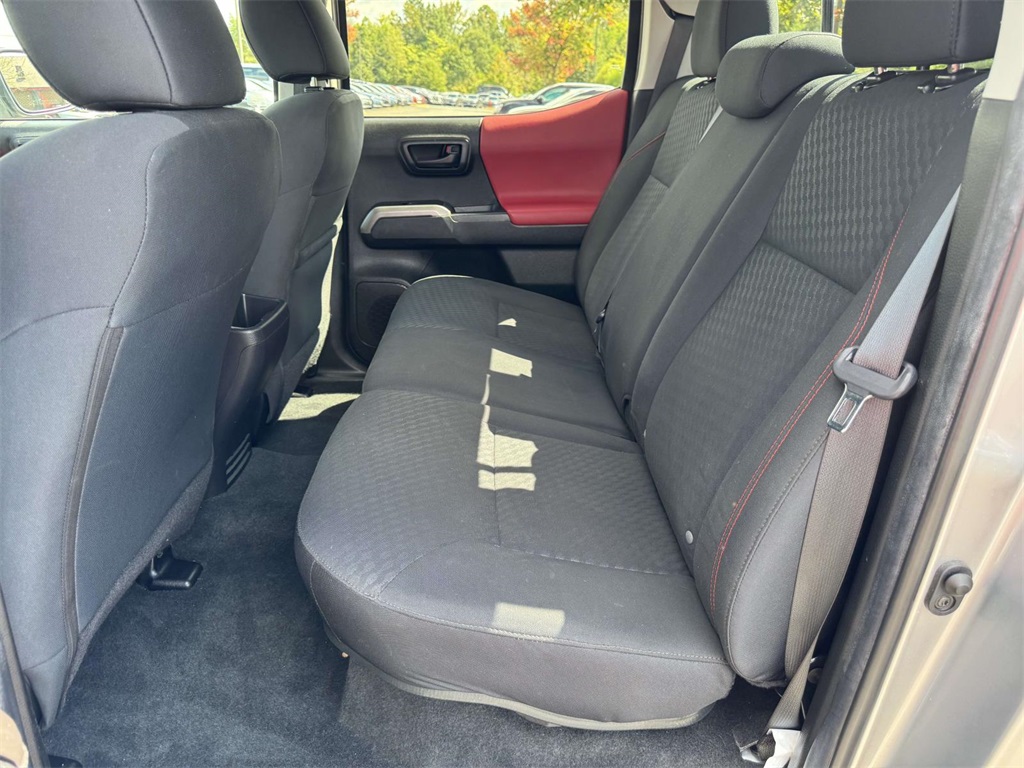 2023 Toyota Tacoma SR5 photo 15