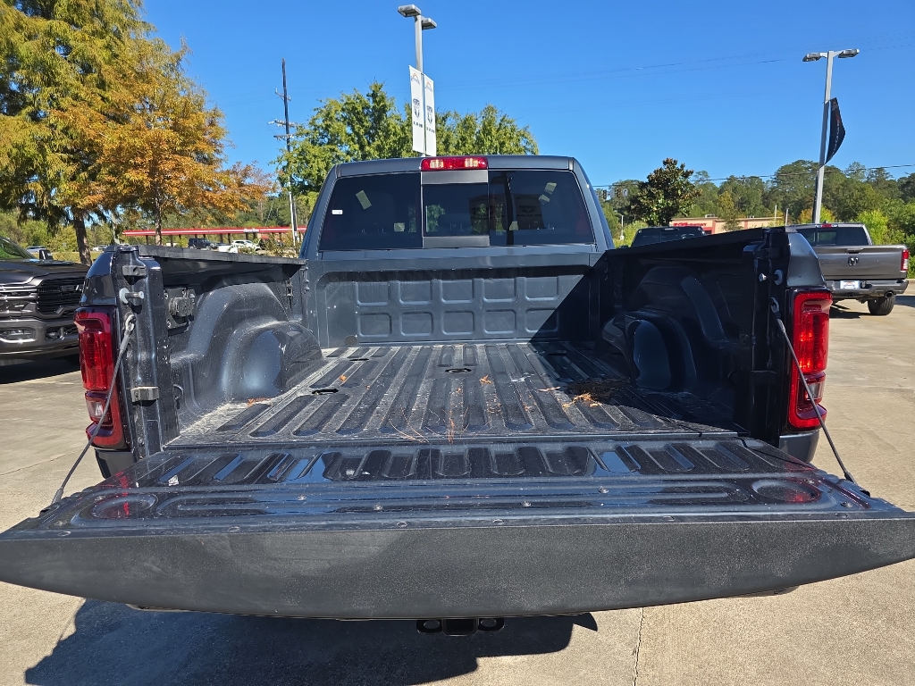 2026 Ram 2500 Tradesman photo 4