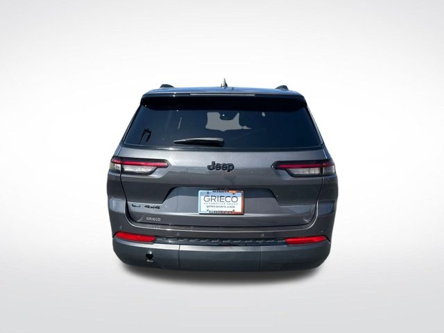 2023 Jeep Grand Cherokee Altitude photo 5