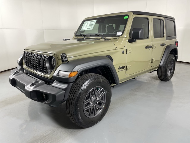 2025 Jeep Wrangler Sport S photo 3