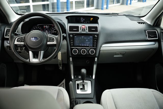 2017 Subaru Forester 2.5i Premium photo 23