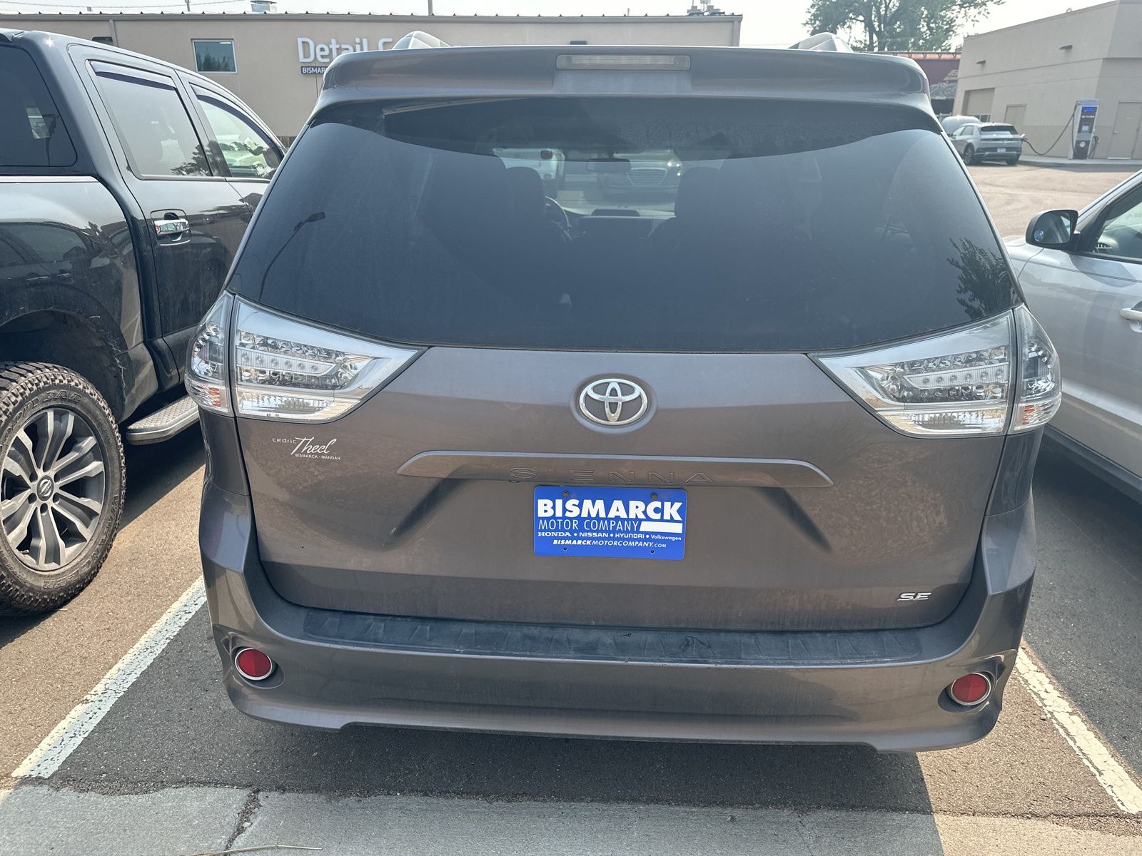 2014 Toyota Sienna SE photo 6