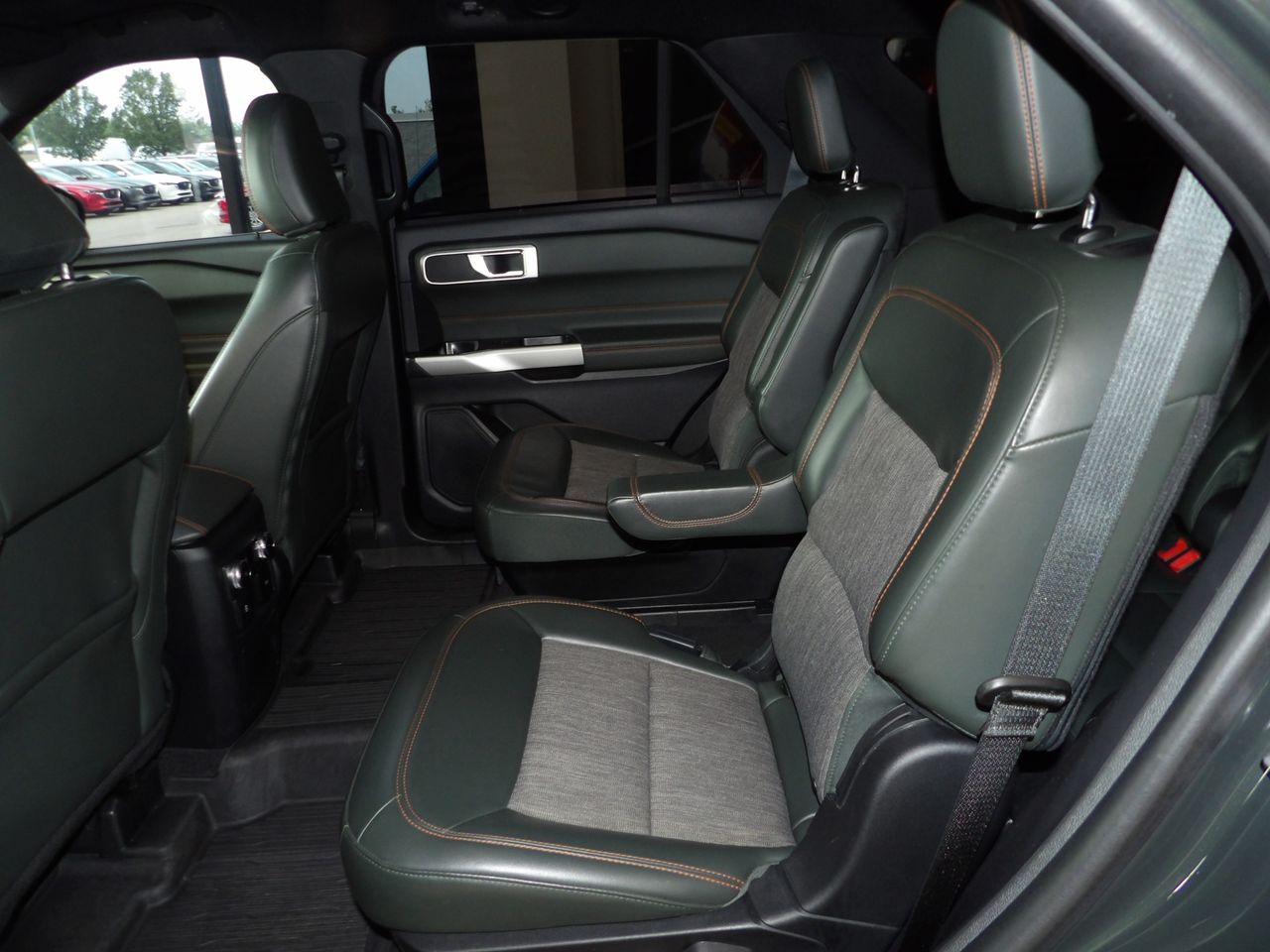 2022 Ford Explorer Timberline photo 25