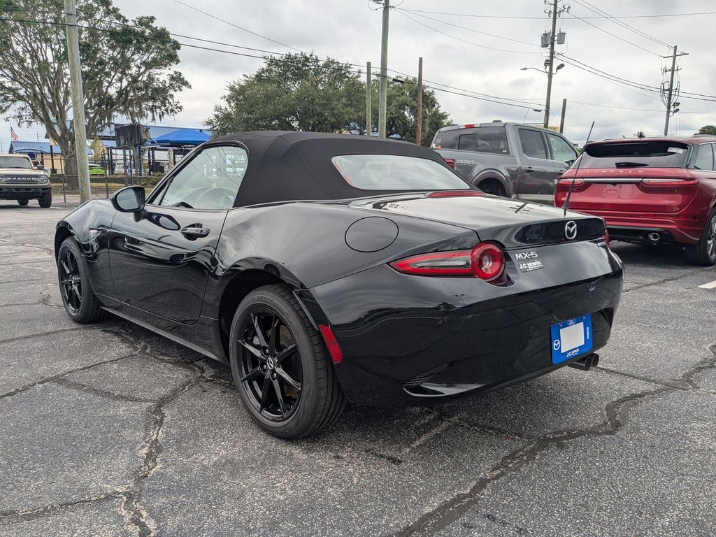 2025 Mazda MX-5 Miata Miata Sport photo 6