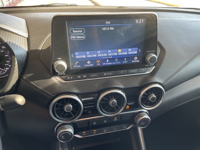 2022 Nissan Sentra SV photo 13