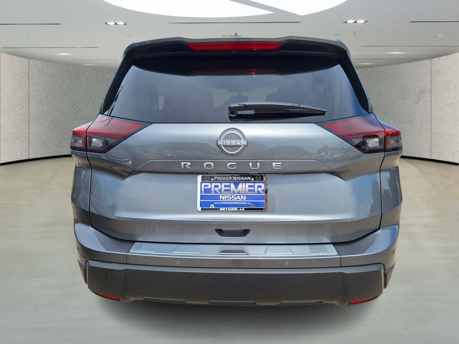 2026 Nissan Rogue SV photo 4