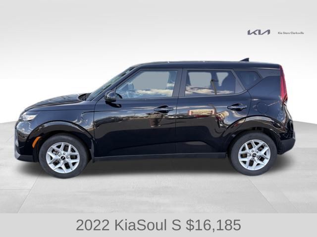 2022 Kia Soul S photo 2