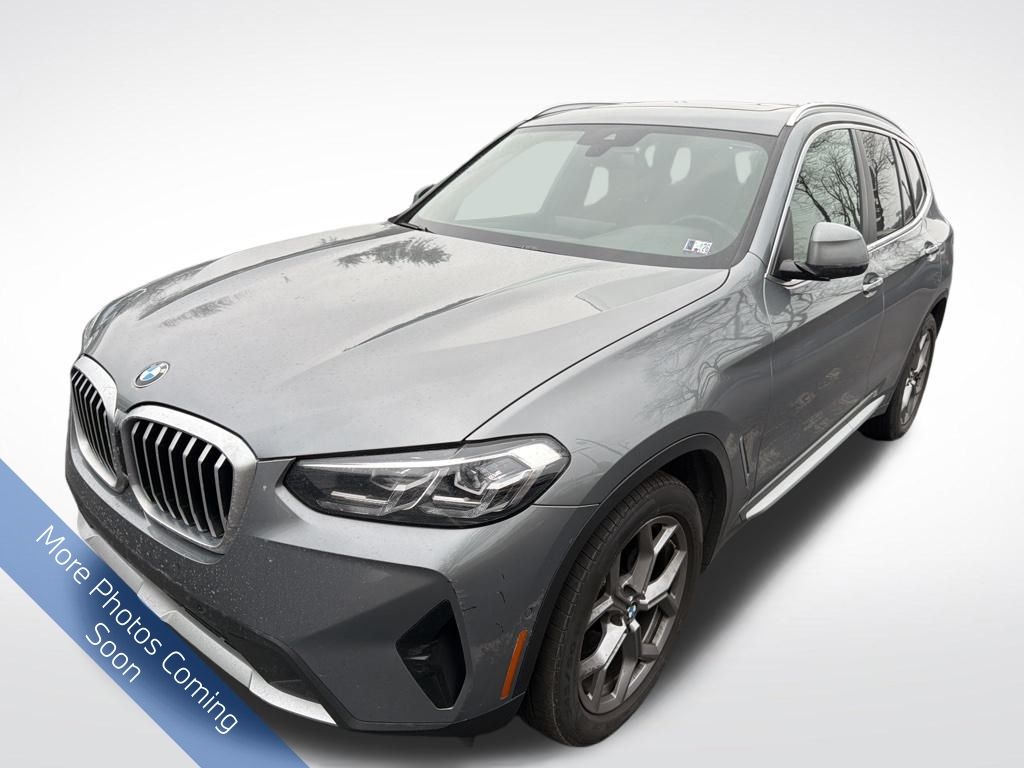 2023 BMW X3 30i's photo