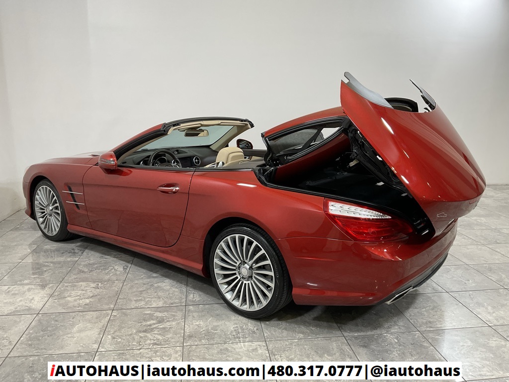 2016 Mercedes Benz SL 400 photo 35