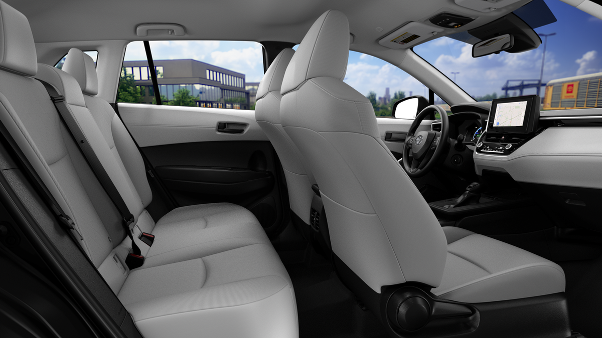 2026 Toyota Corolla Cross L photo 13