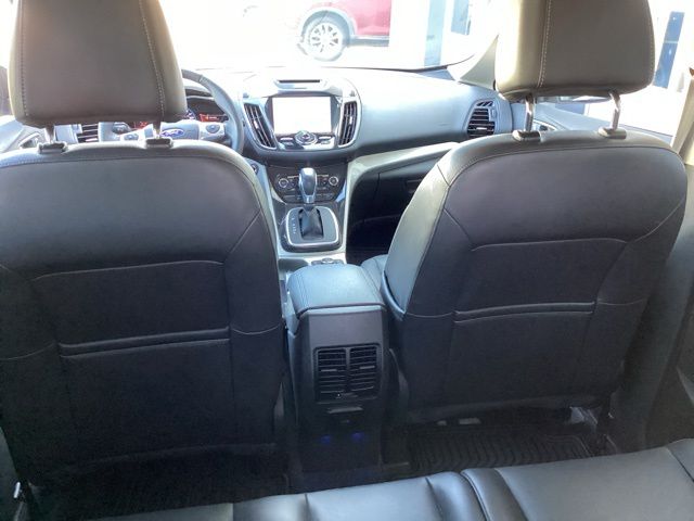 2016 Ford C-Max Hybrid SEL photo 13