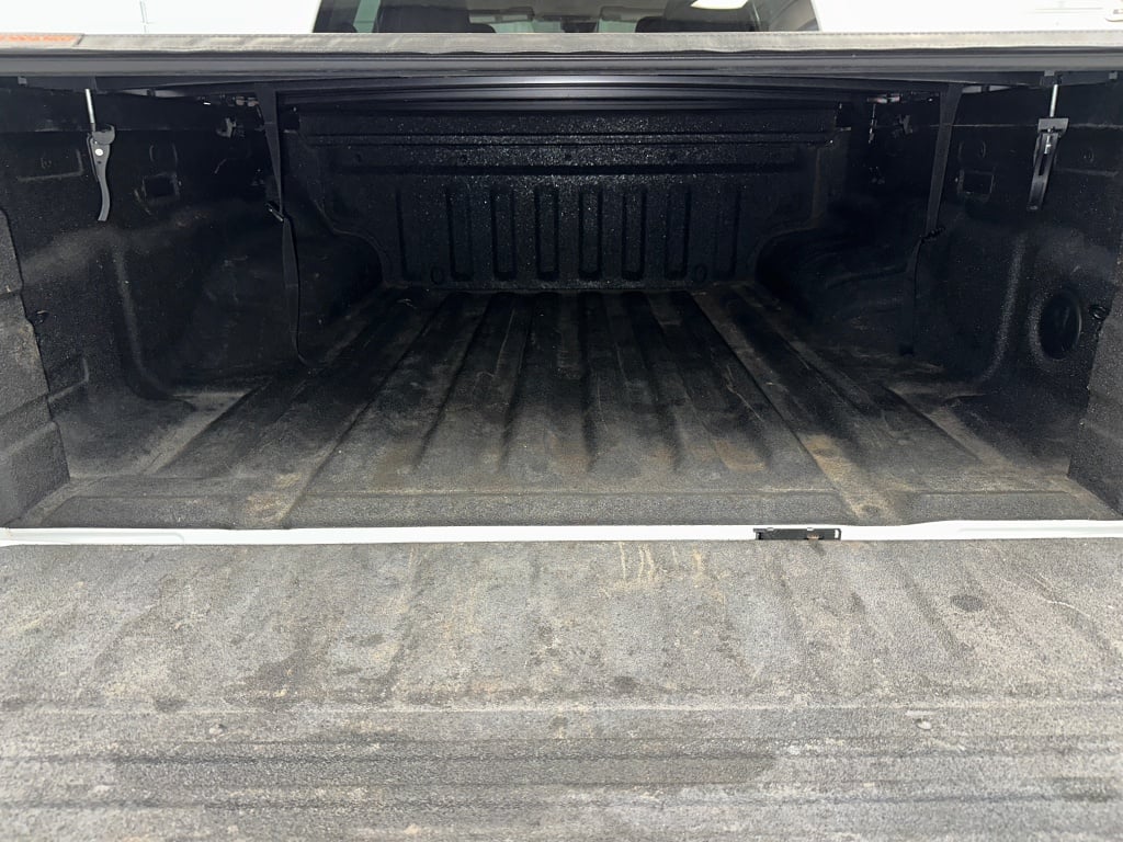 2022 Nissan Frontier SV photo 7