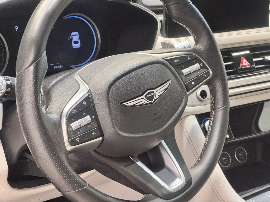 2025 Genesis G70 2.5T photo 16