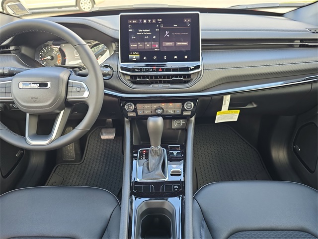 2025 Jeep Compass Latitude photo 10