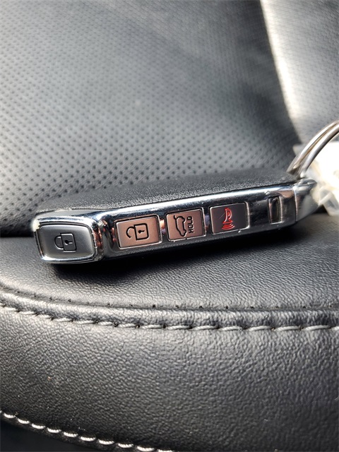 2022 Kia Telluride S photo 22