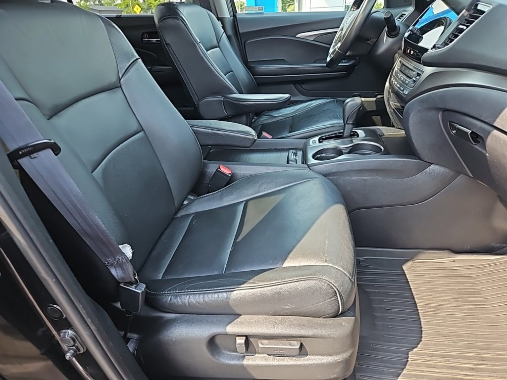 2019 Honda Pilot EX-L photo 23
