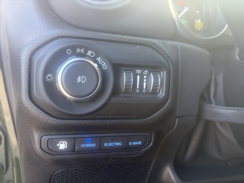2021 Jeep Wrangler Unlimited Sahara 4xe photo 20