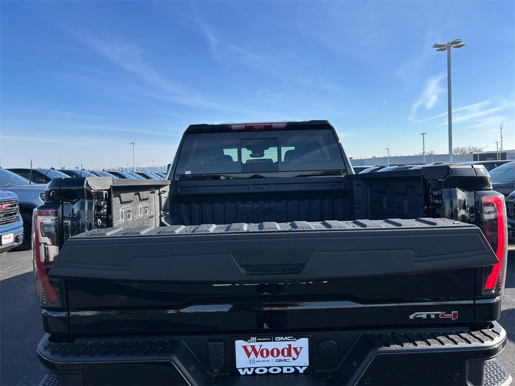 2026 GMC SIERRA HD - Image 39