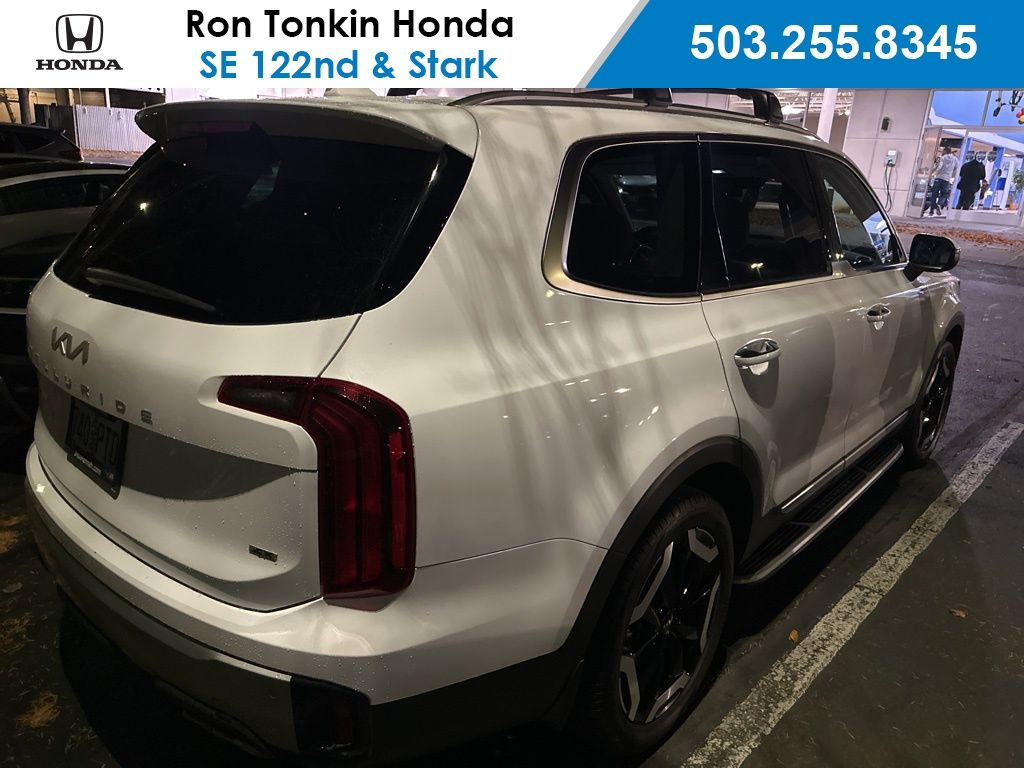 2024 Kia Telluride S's photo