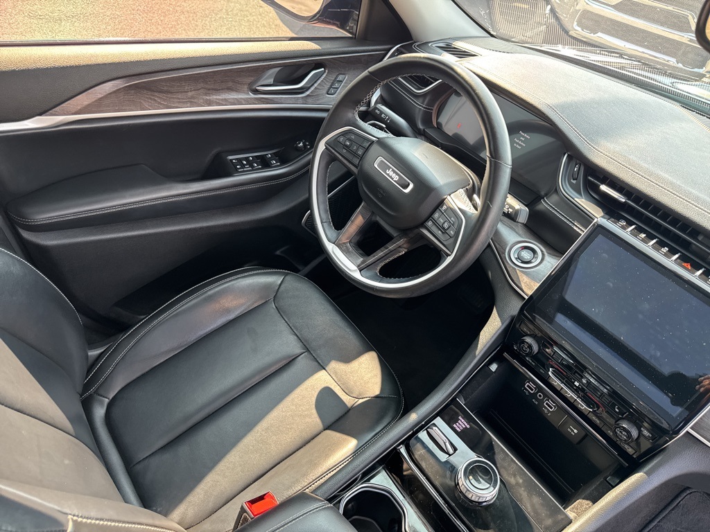 2021 Jeep Grand Cherokee Limited photo 32