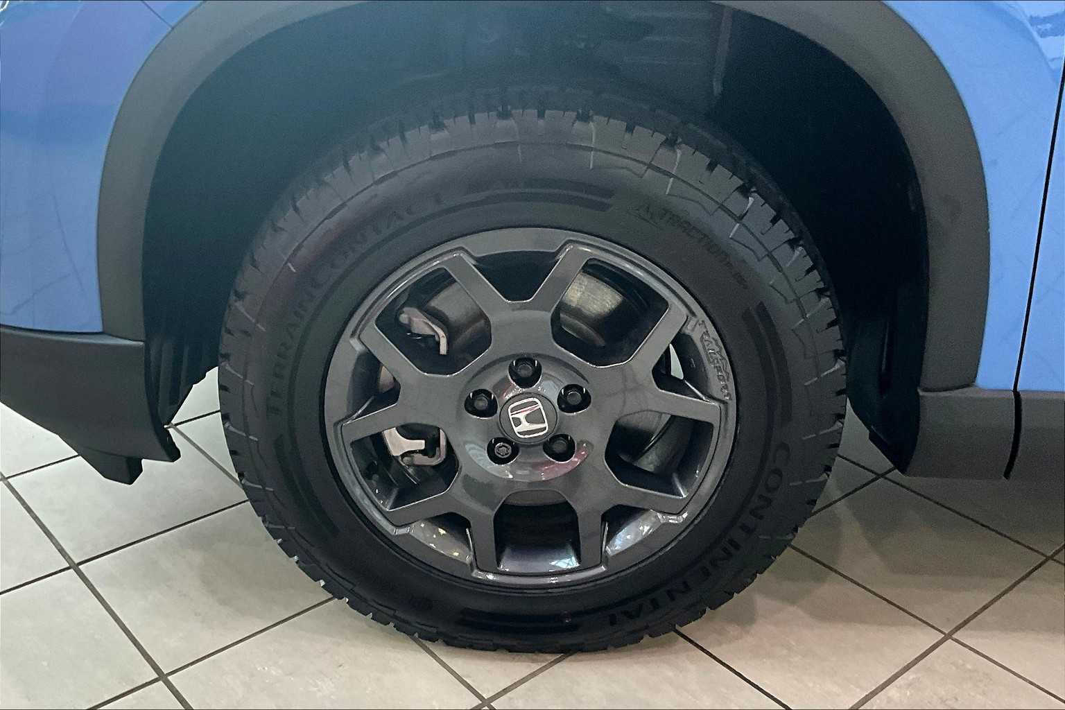 2025 Honda Pilot TrailSport photo 7
