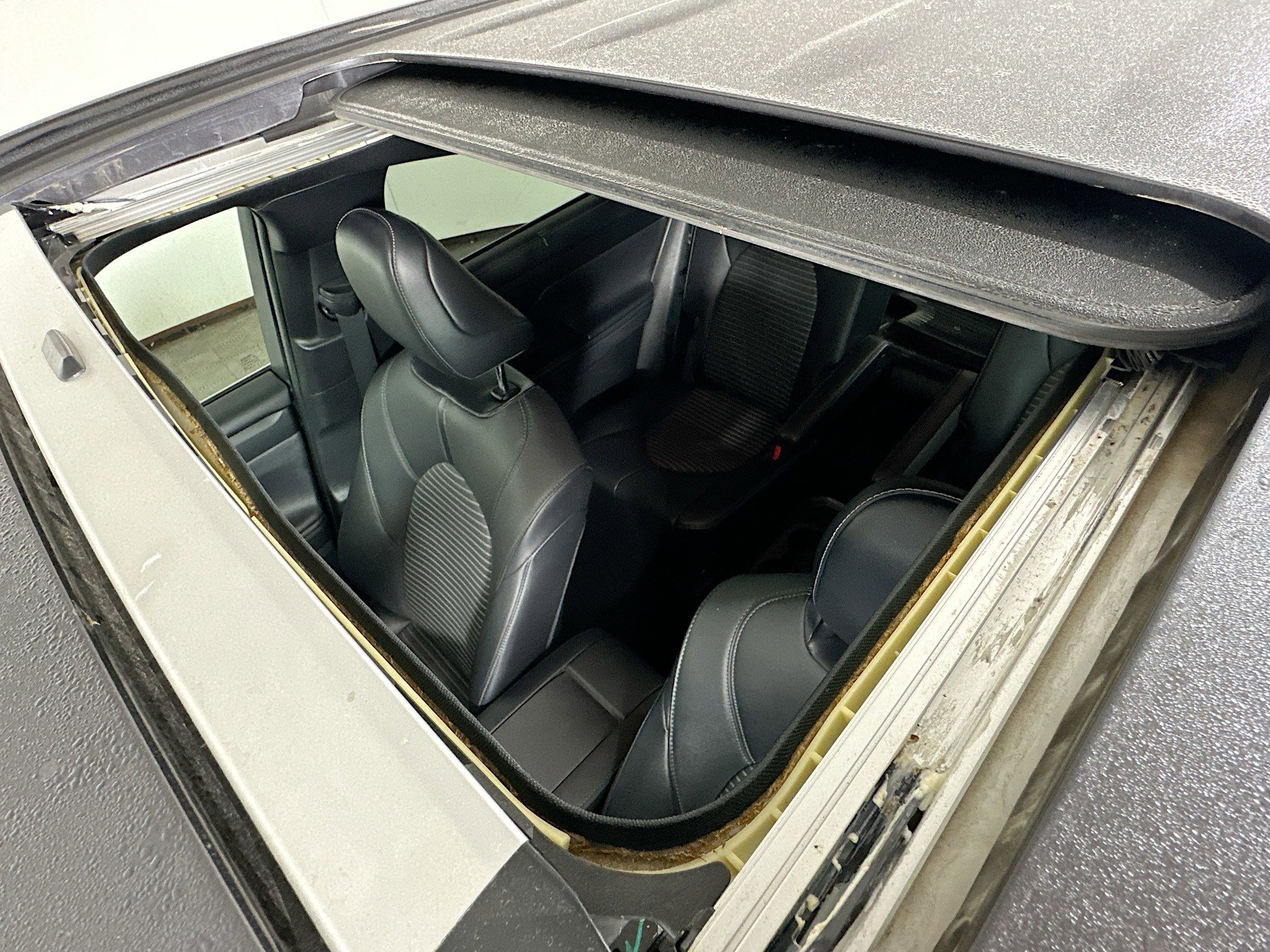 2021 Toyota Highlander XSE photo 16