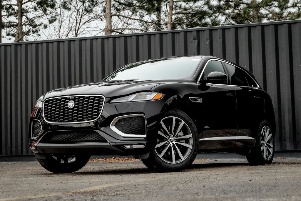 2026 Jaguar F-Pace R-Dynamic S's photo