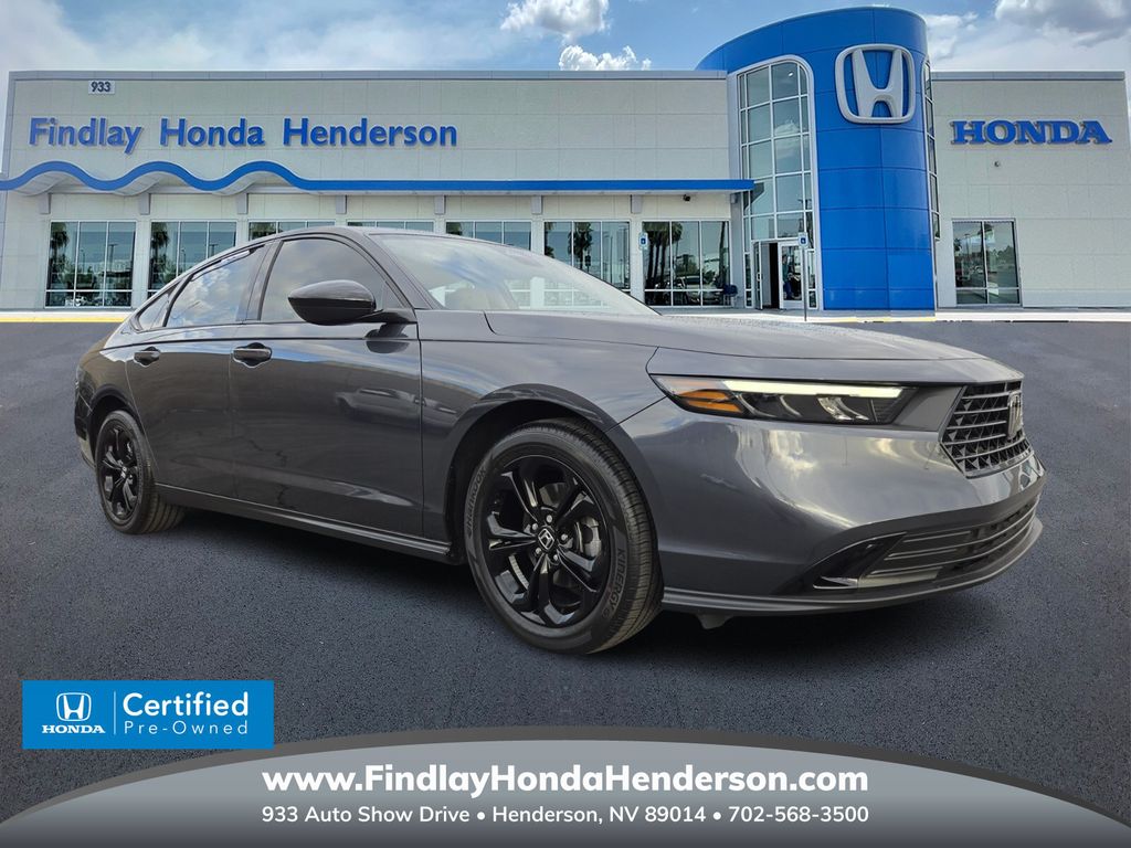 2025 Honda Accord SE's photo