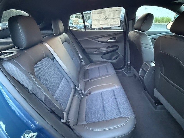 2025 Buick Envista Preferred photo 9