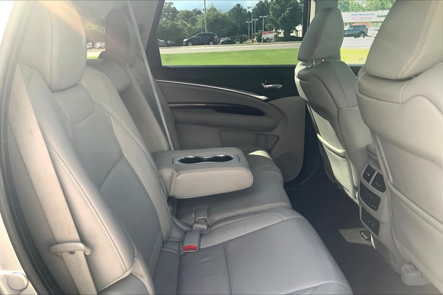 2017 Acura MDX Technology photo 19