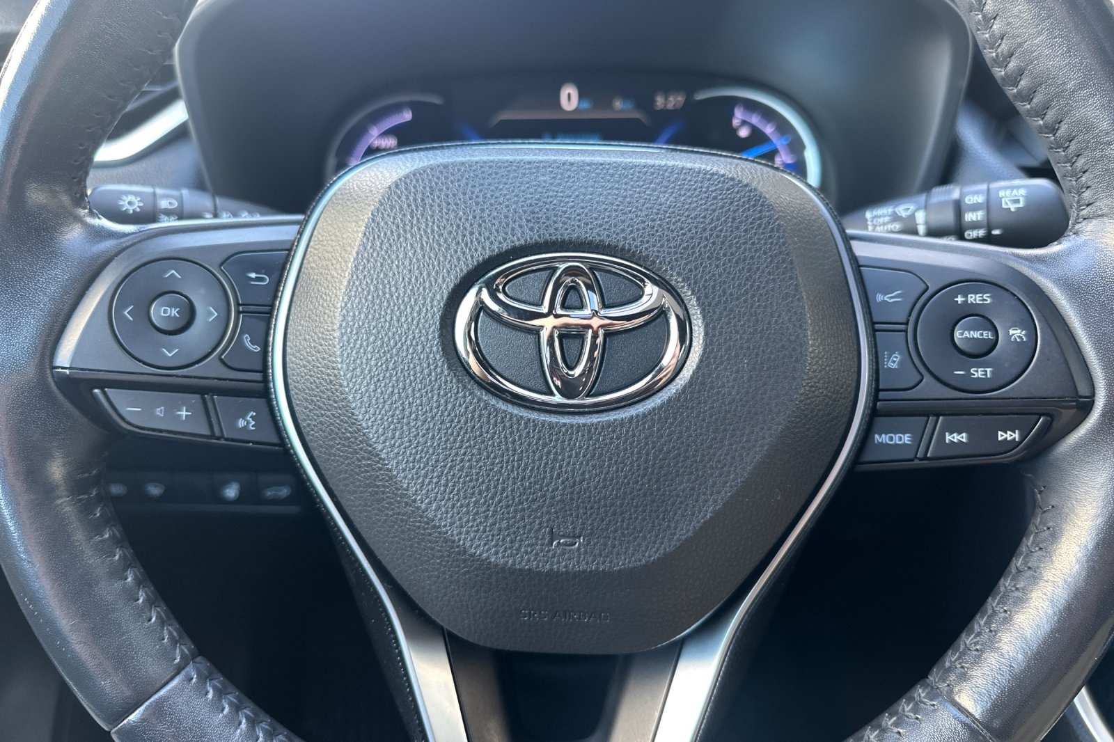 2019 Toyota RAV4 Hybrid XSE photo 20