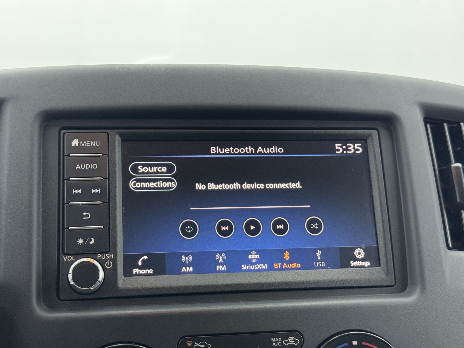 2021 Nissan NV200 SV photo 19