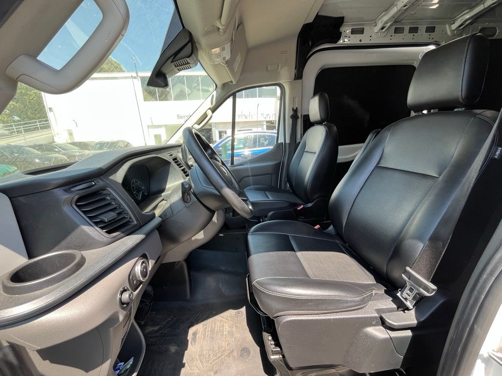 2023 Ford Transit photo 3