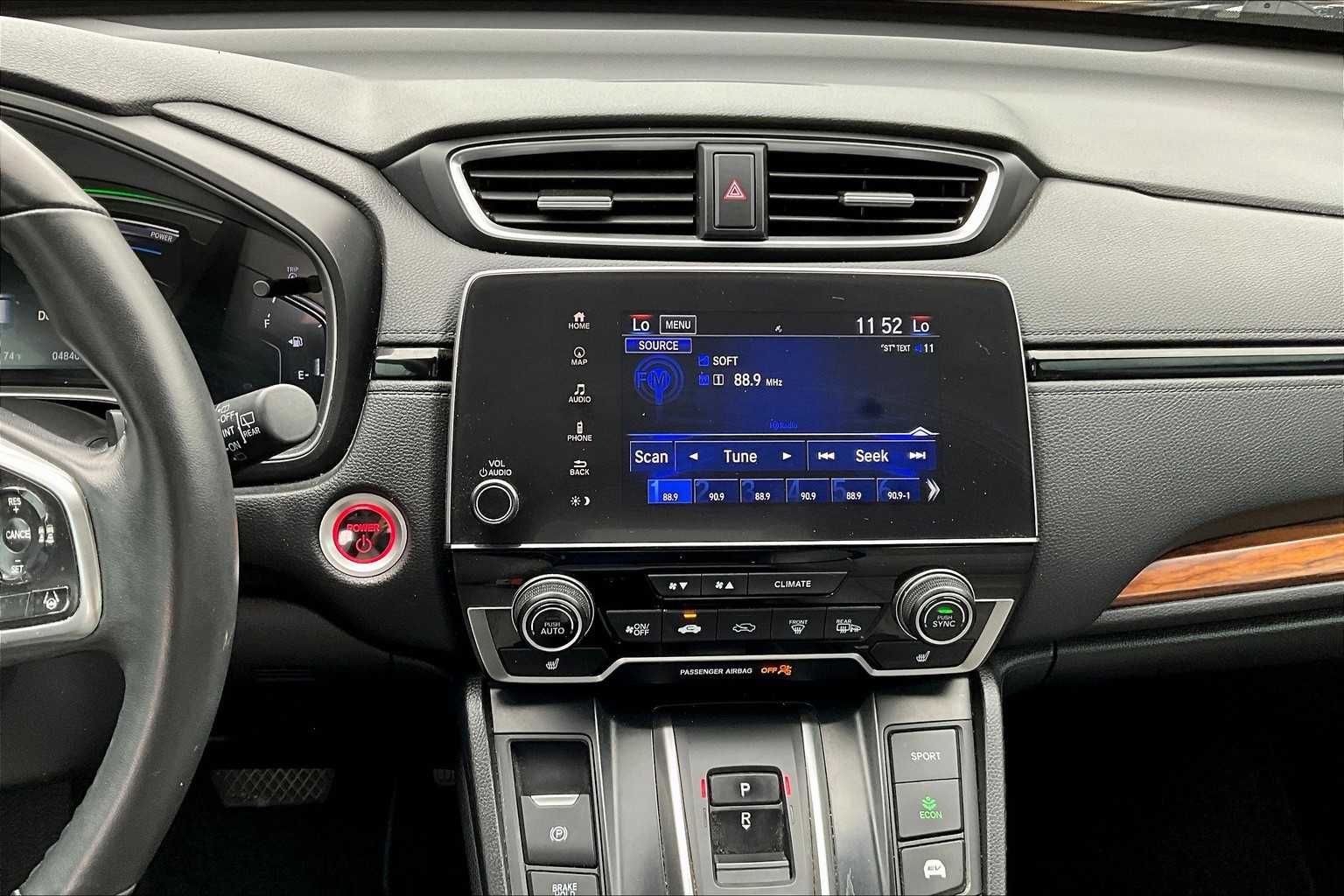2022 Honda CR-V Hybrid Touring photo 6