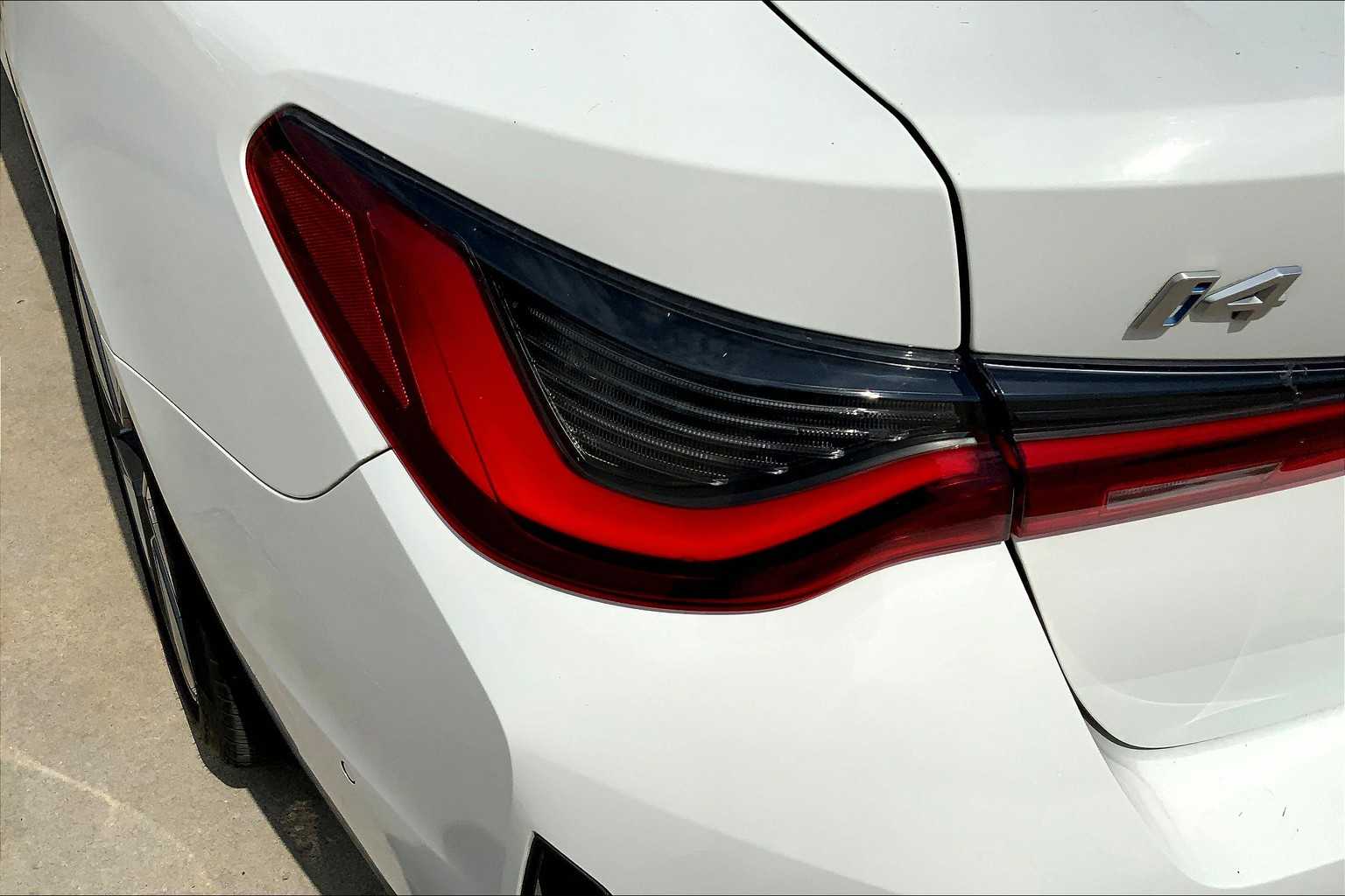 2022 Bmw i4 eDrive40 photo 26