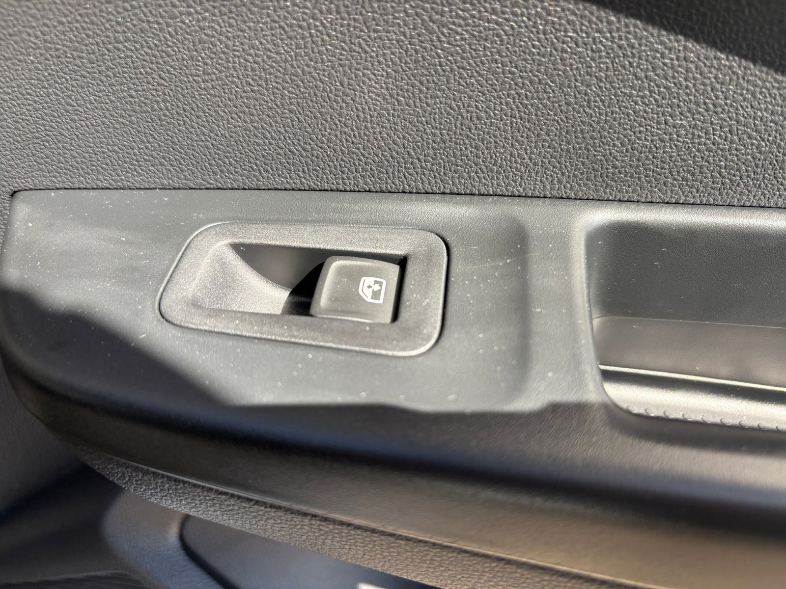 2022 Volkswagen Taos SE photo 34