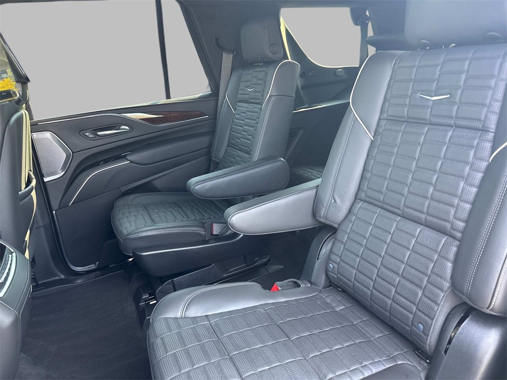 2022 Cadillac Escalade Sport Platinum photo 12
