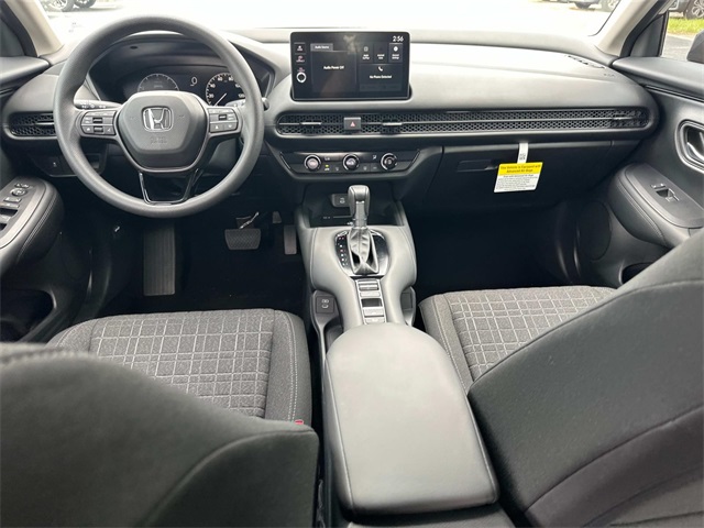 2026 Honda HR-V LX photo 16