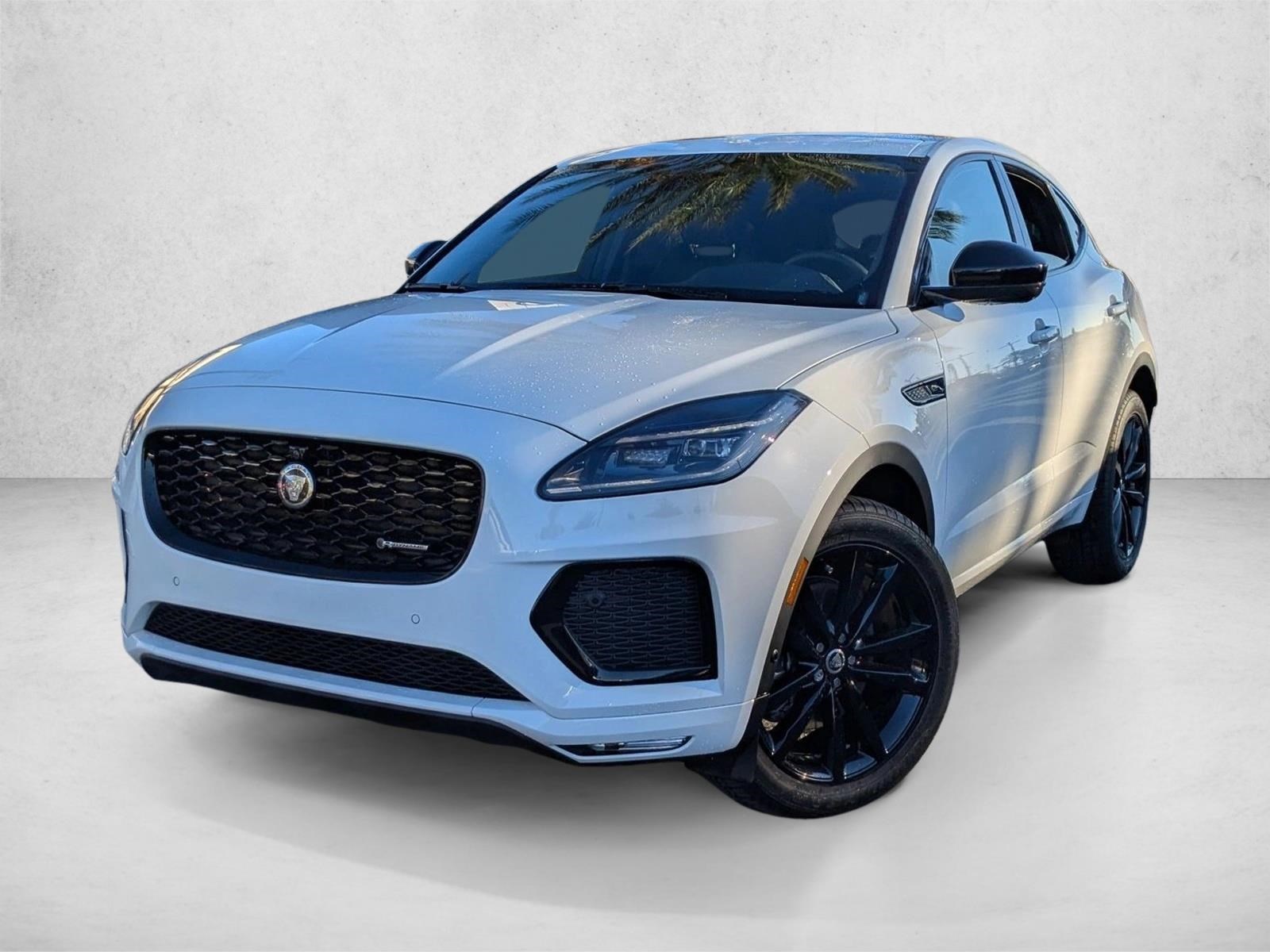 2024 Jaguar E-Pace R-DYNAMIC SE's photo