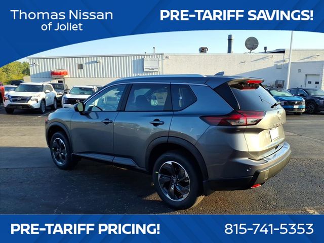 2026 Nissan Rogue SV photo 5