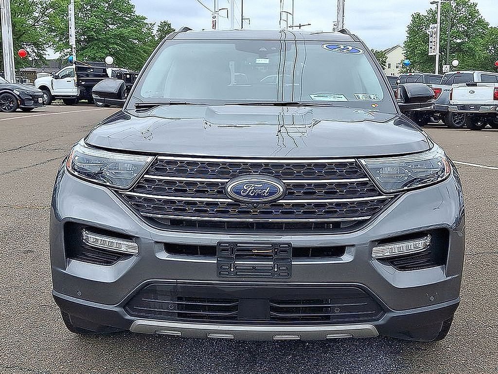 2022 Ford Explorer XLT photo 2