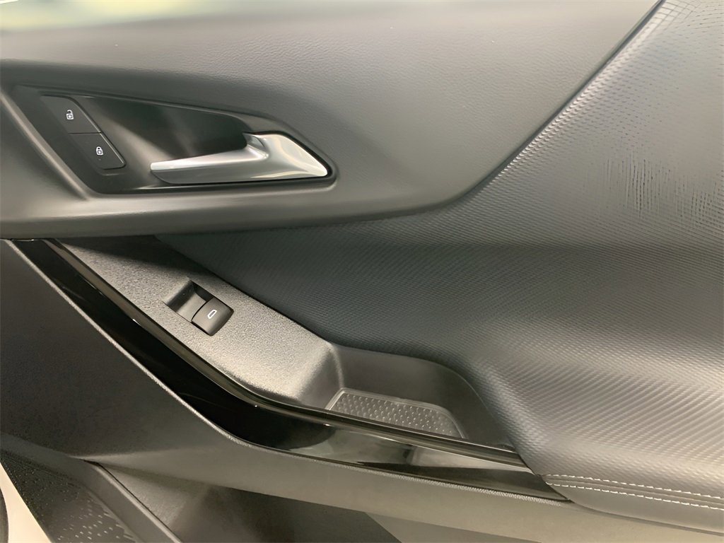 2026 Chevrolet Equinox LT photo 13
