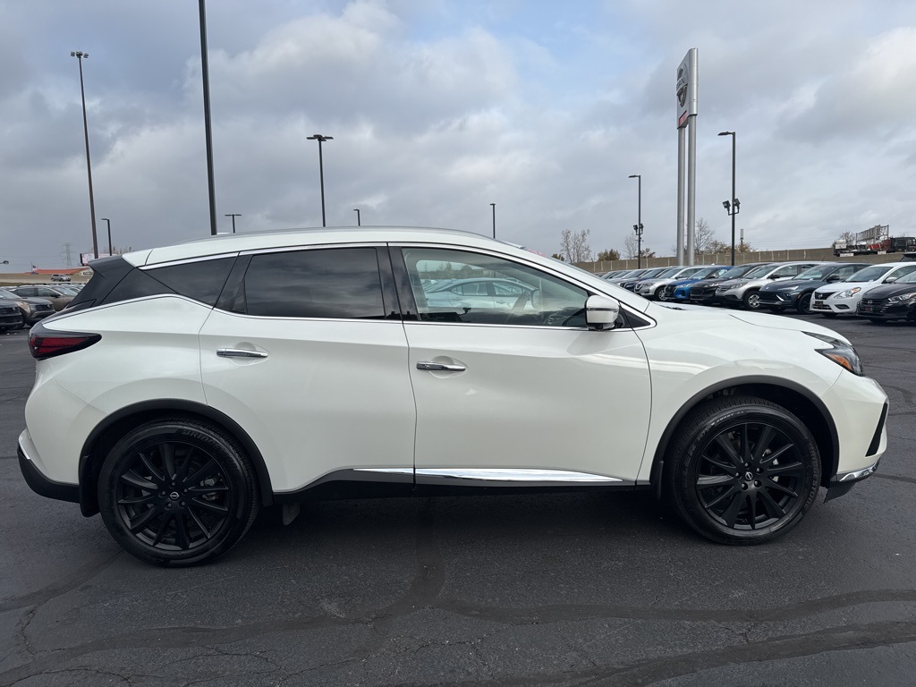 2024 Nissan Murano Platinum photo 2