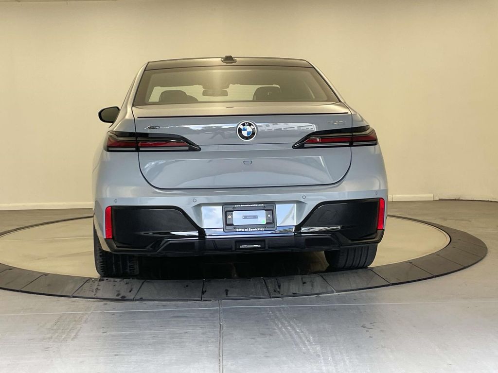 2026 Bmw 740i xDrive photo 4