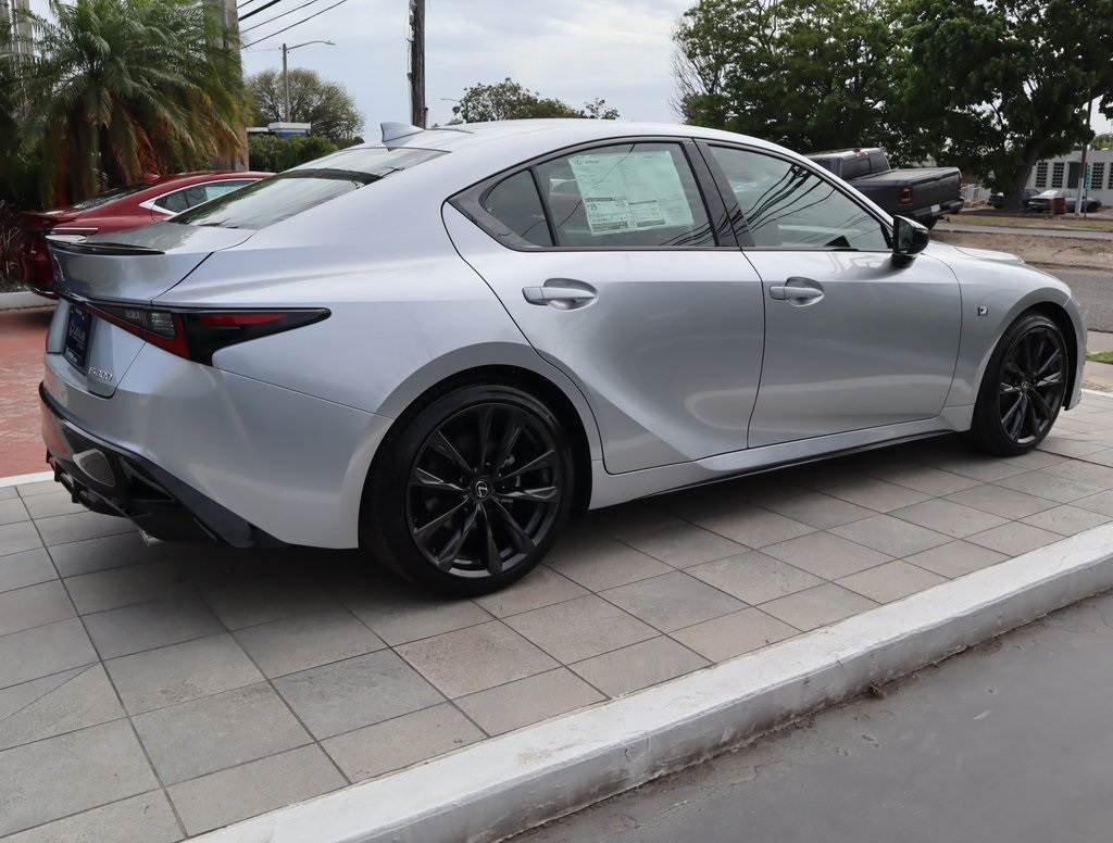 2025 Lexus IS 300 F SPORT photo 20