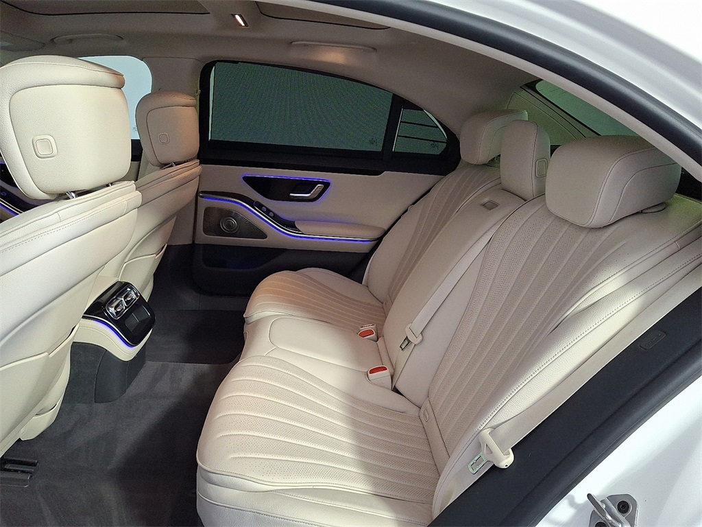 2022 Mercedes Benz S 500 4MATIC photo 11