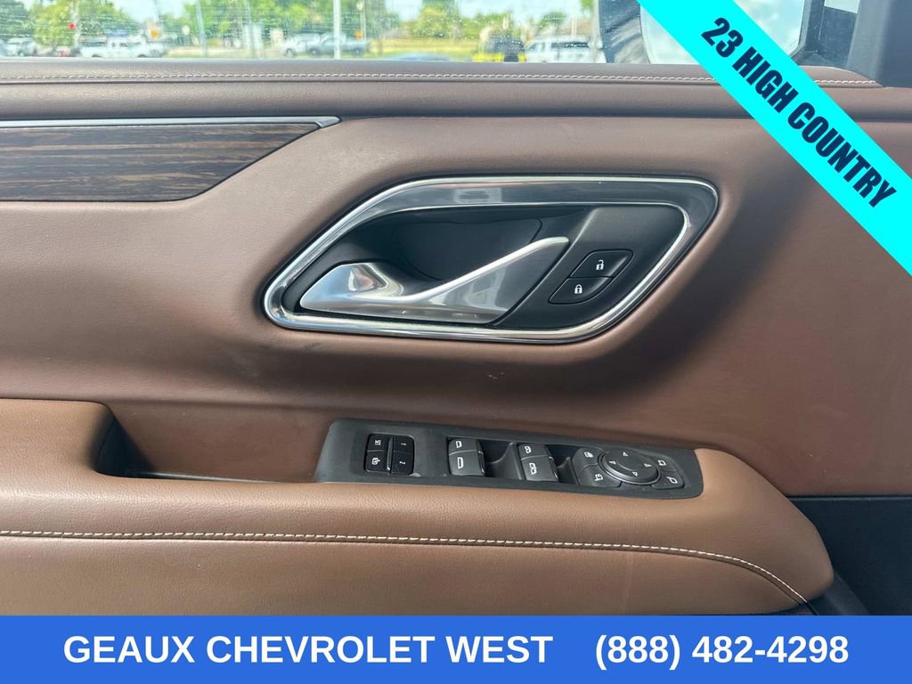 2023 Chevrolet Suburban High Country photo 31