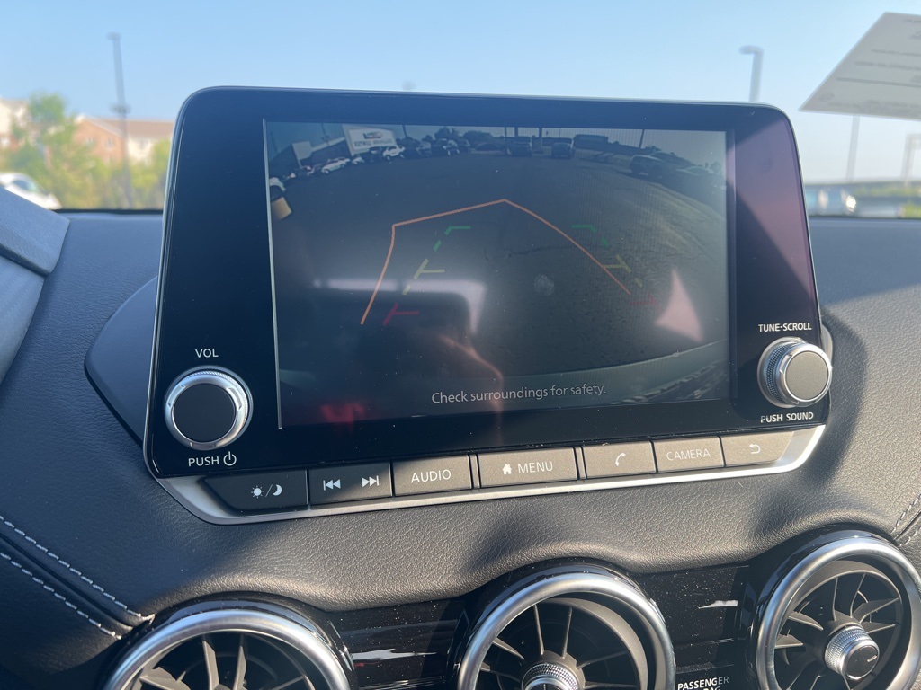 2025 Nissan Sentra SV photo 19